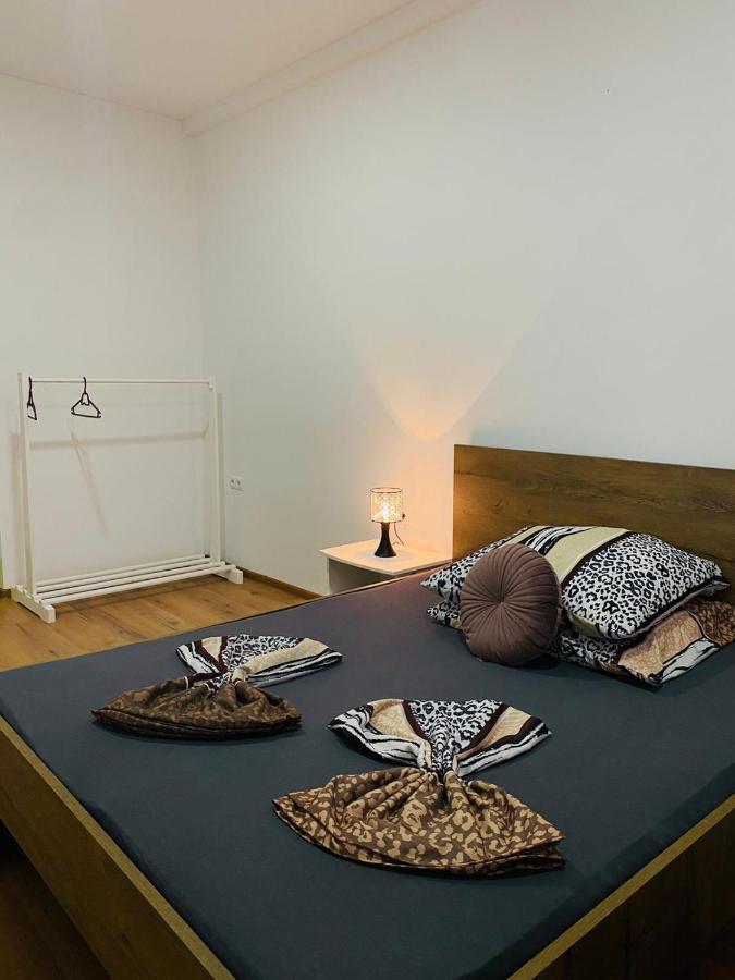Rooms & Glamping Lana Haus Licko Petrovo Selo Εξωτερικό φωτογραφία