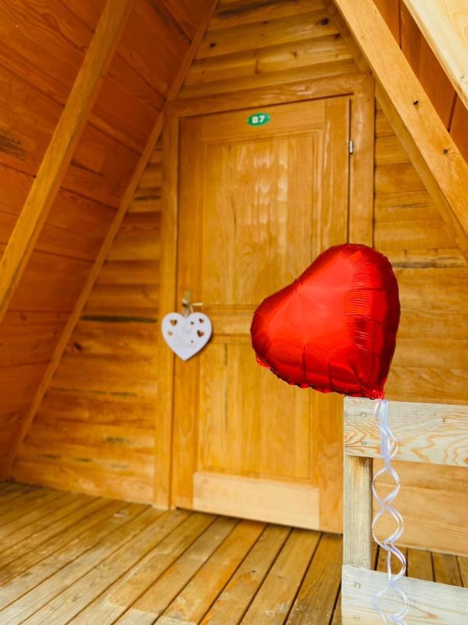 Rooms & Glamping Lana Haus Licko Petrovo Selo Εξωτερικό φωτογραφία