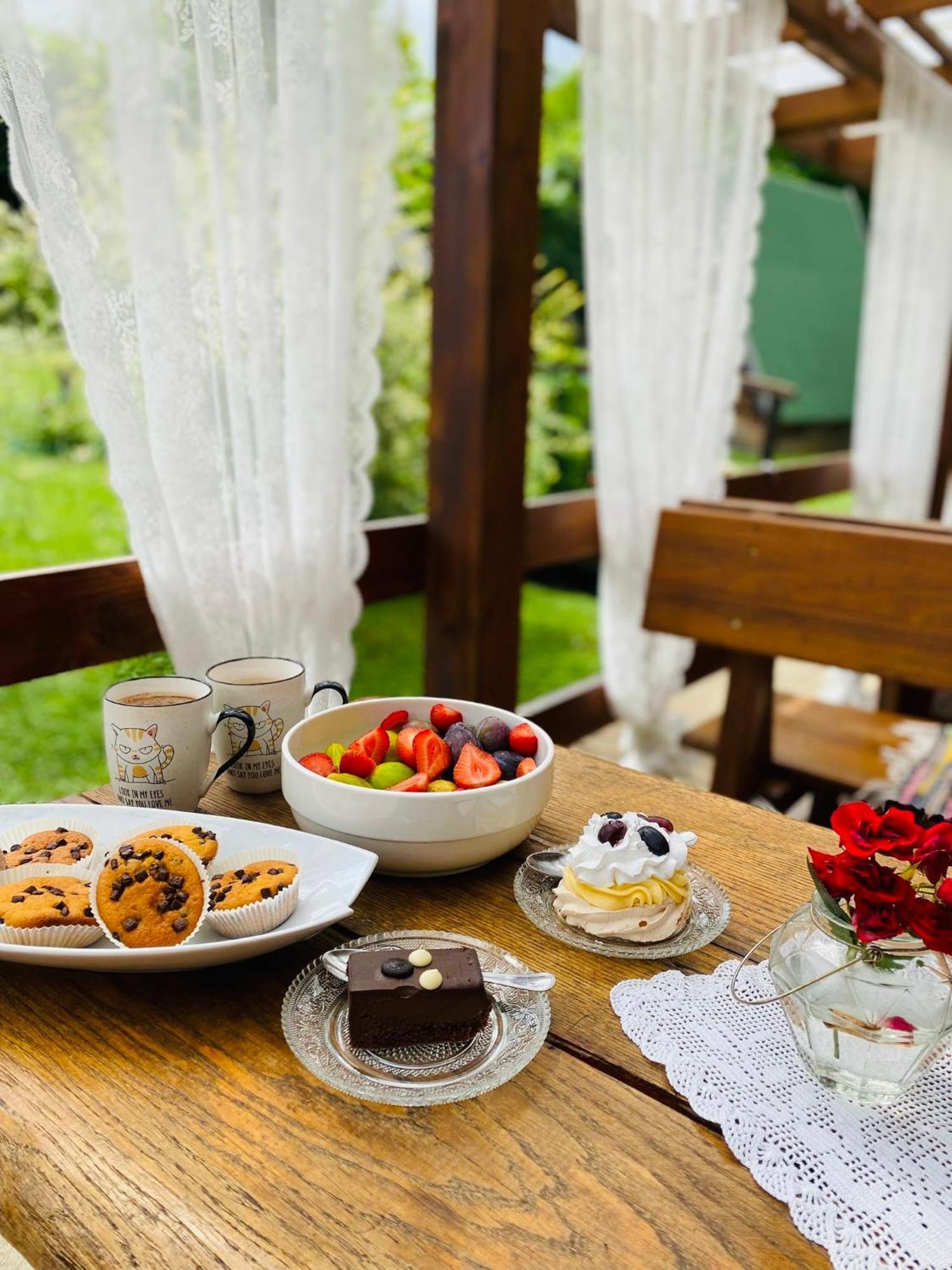 Rooms & Glamping Lana Haus Licko Petrovo Selo Εξωτερικό φωτογραφία