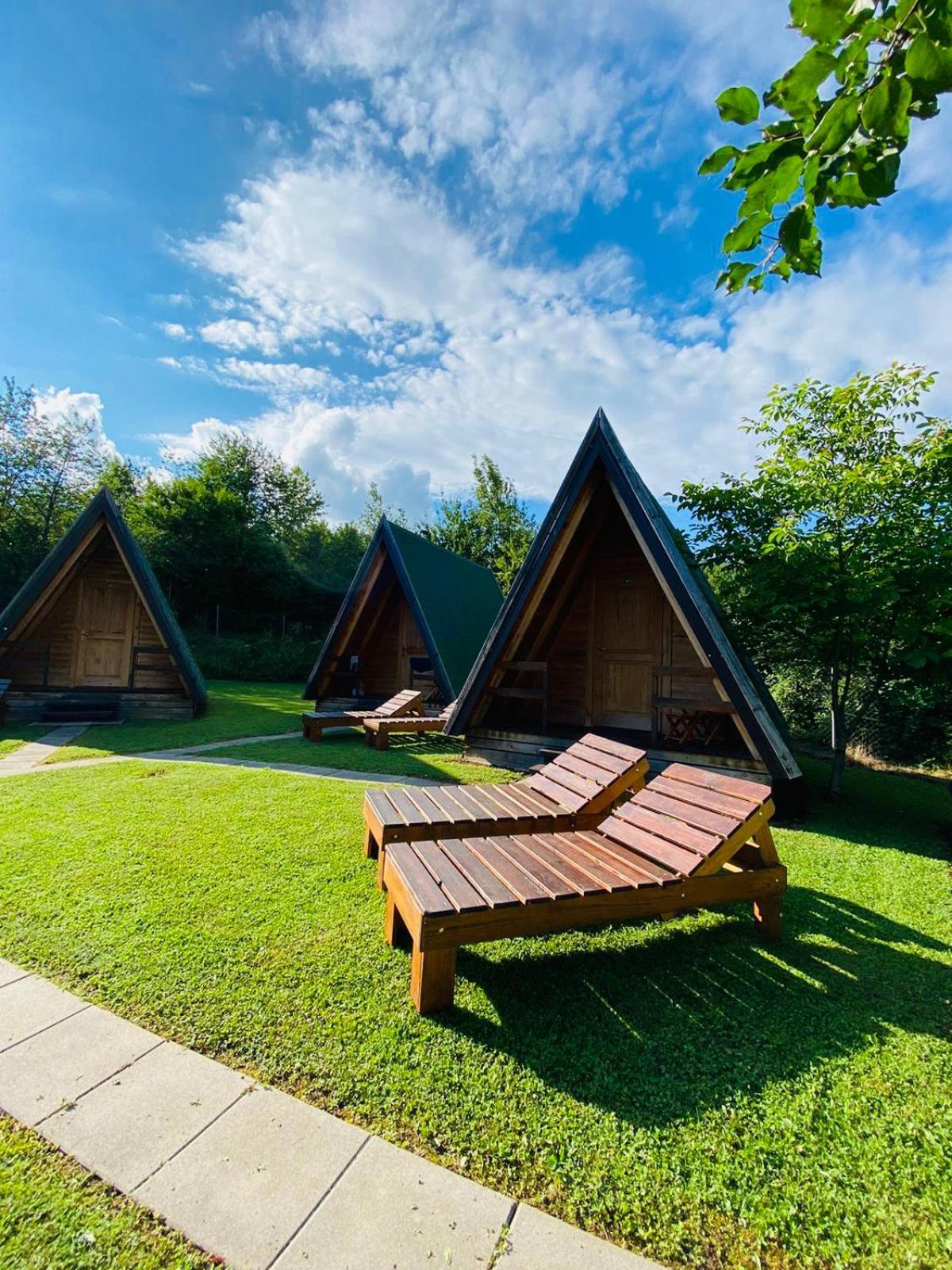 Rooms & Glamping Lana Haus Licko Petrovo Selo Εξωτερικό φωτογραφία